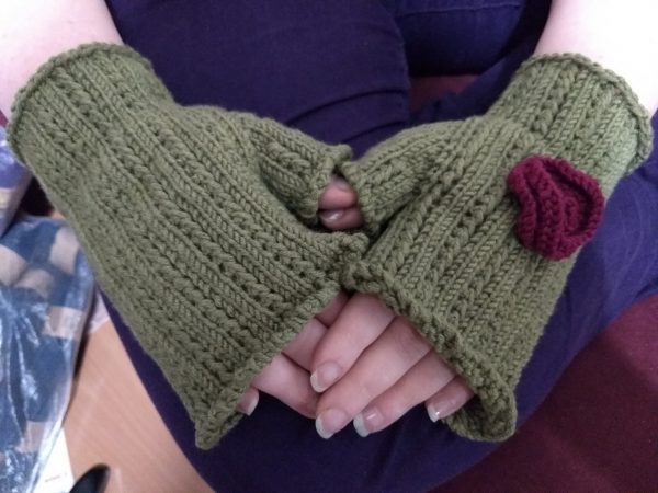 Lacy Thorns and Roses Mitts